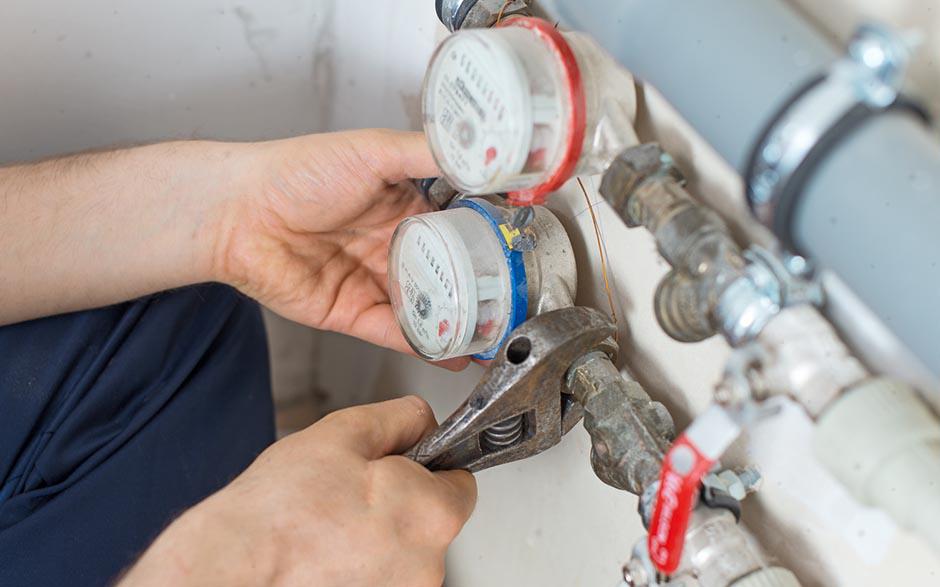 installation plombier Suresnes